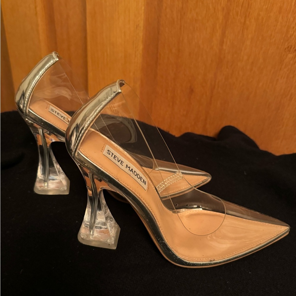 NEW: Steve Madden Women's Zana Pump Clear and Silver